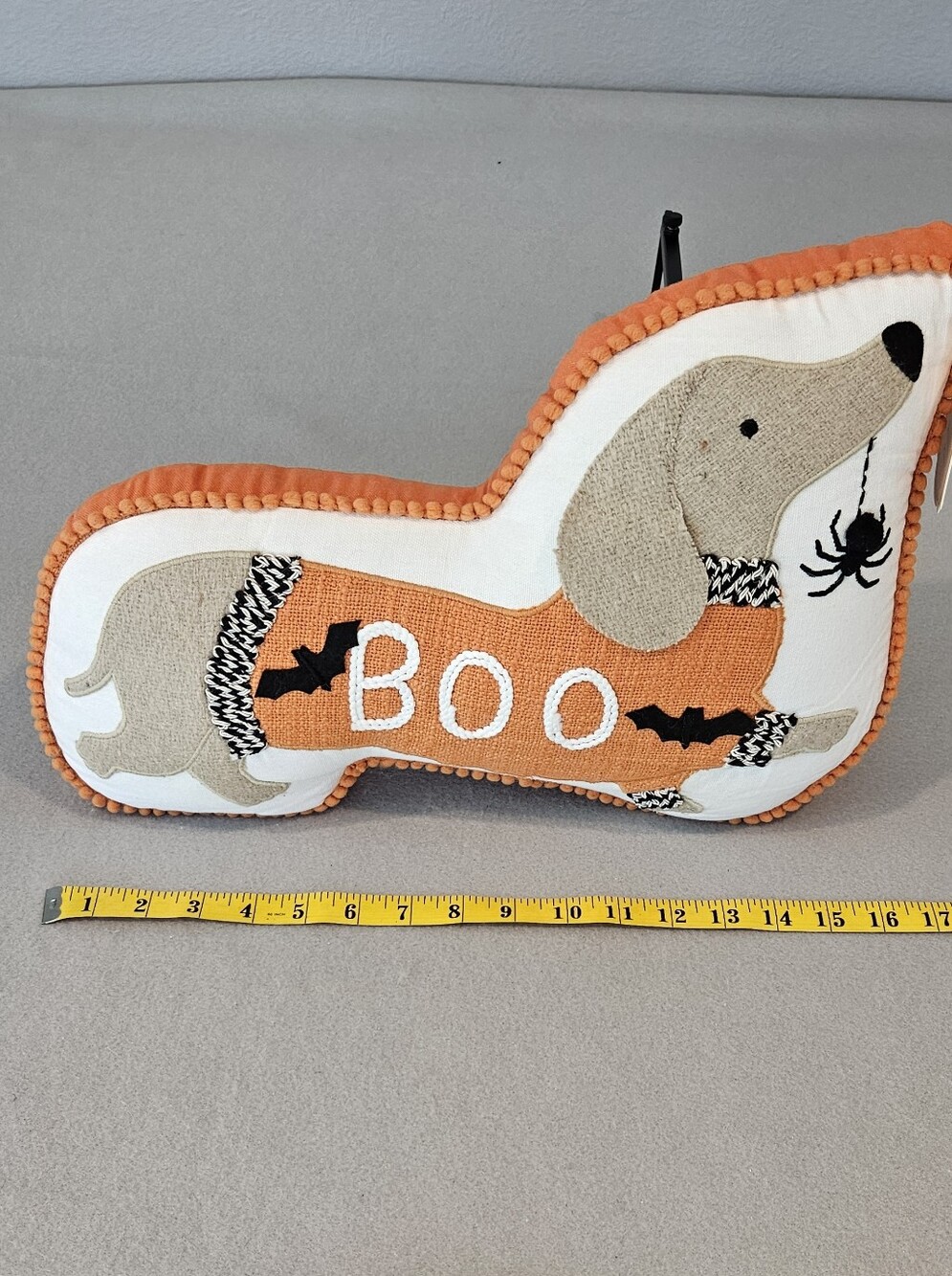 Viral Halloween Dachshund "BOO" Throw Pillow – NWT 🎃🖤🐾 - Picture 12 of 16